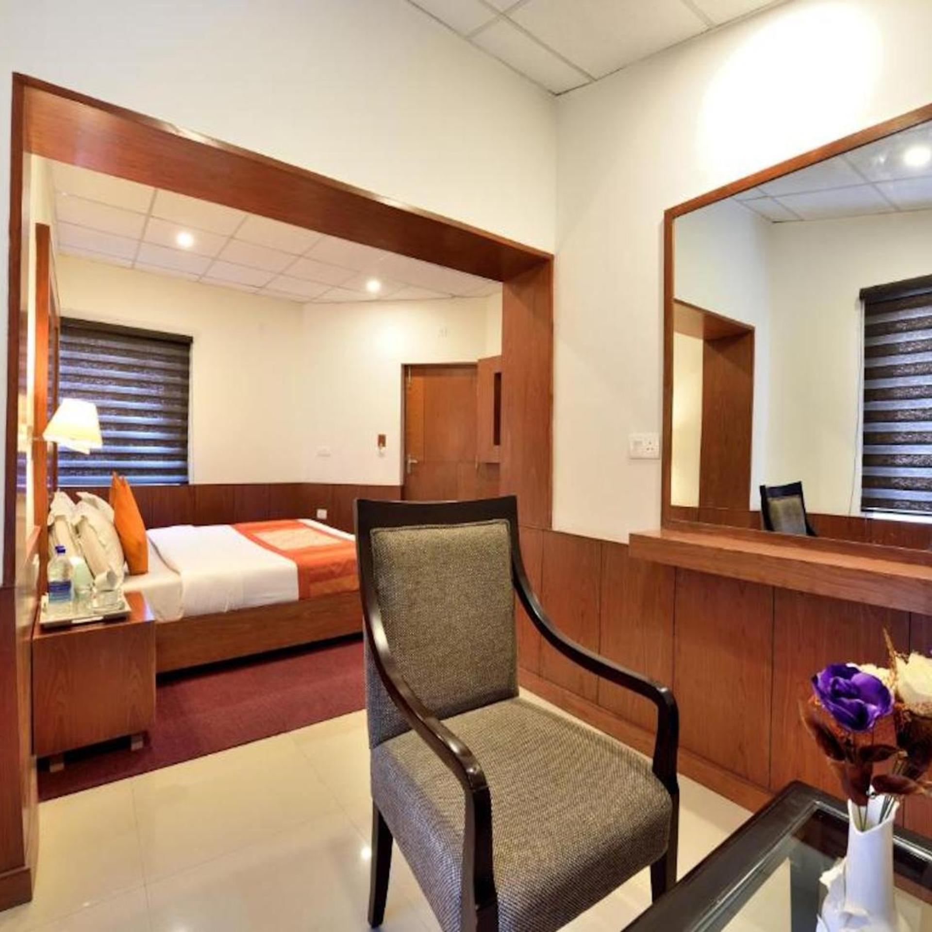 GALLEU HILL RESORTS 54/54