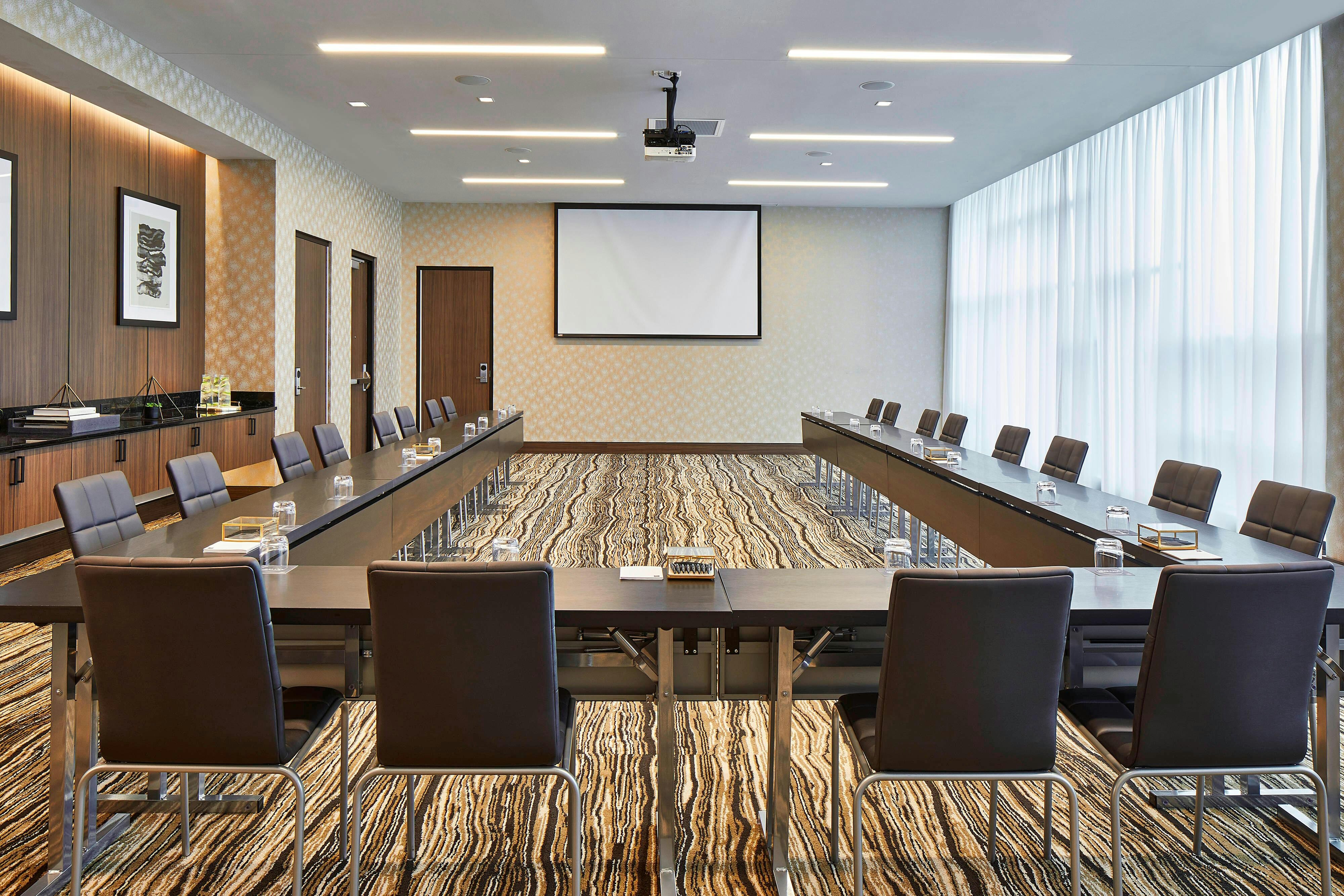 Ac Hotel By Marriott Cleveland Beachwood 27/27