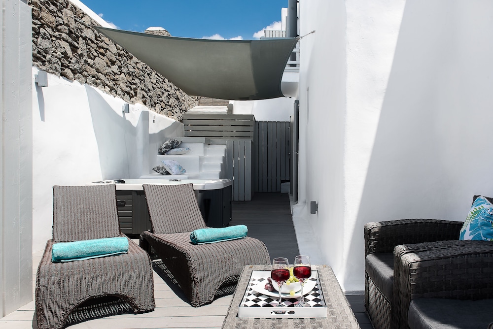 Riva Suites 35/50