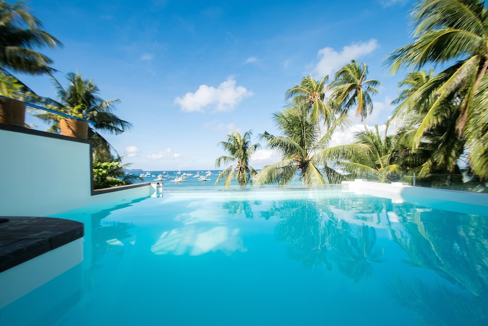 Signature Boracay Blue 47/50