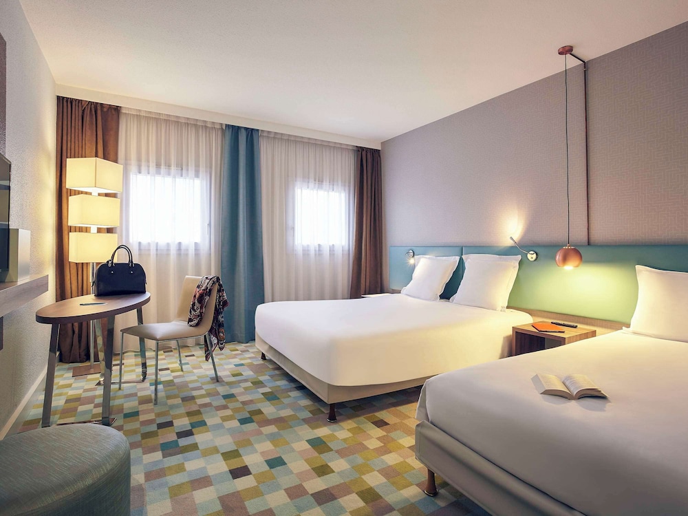 غرفة عائلية بسرير مزدوج وسرير فردي، Mercure Marne la vallee Bussy St Georges 2/5