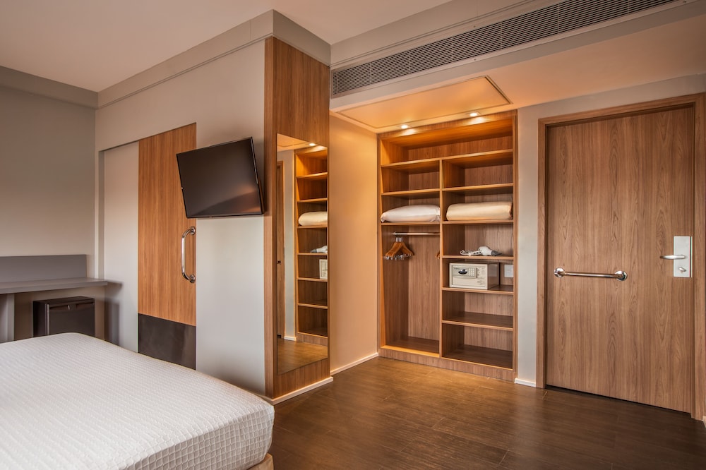 Sao Paulo Tatuape Affiliated By Melia Ex Tryp Tatuape 10/64