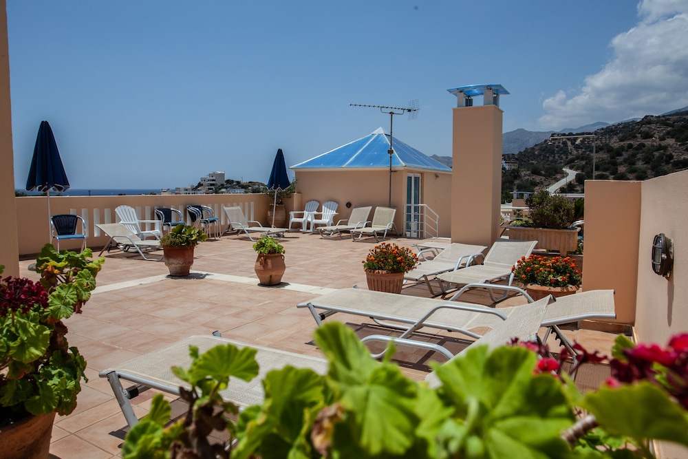 Porto Plakias and Spa Hotel 56/63