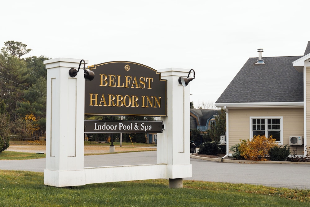 Belfast Harbor Inn 4/64