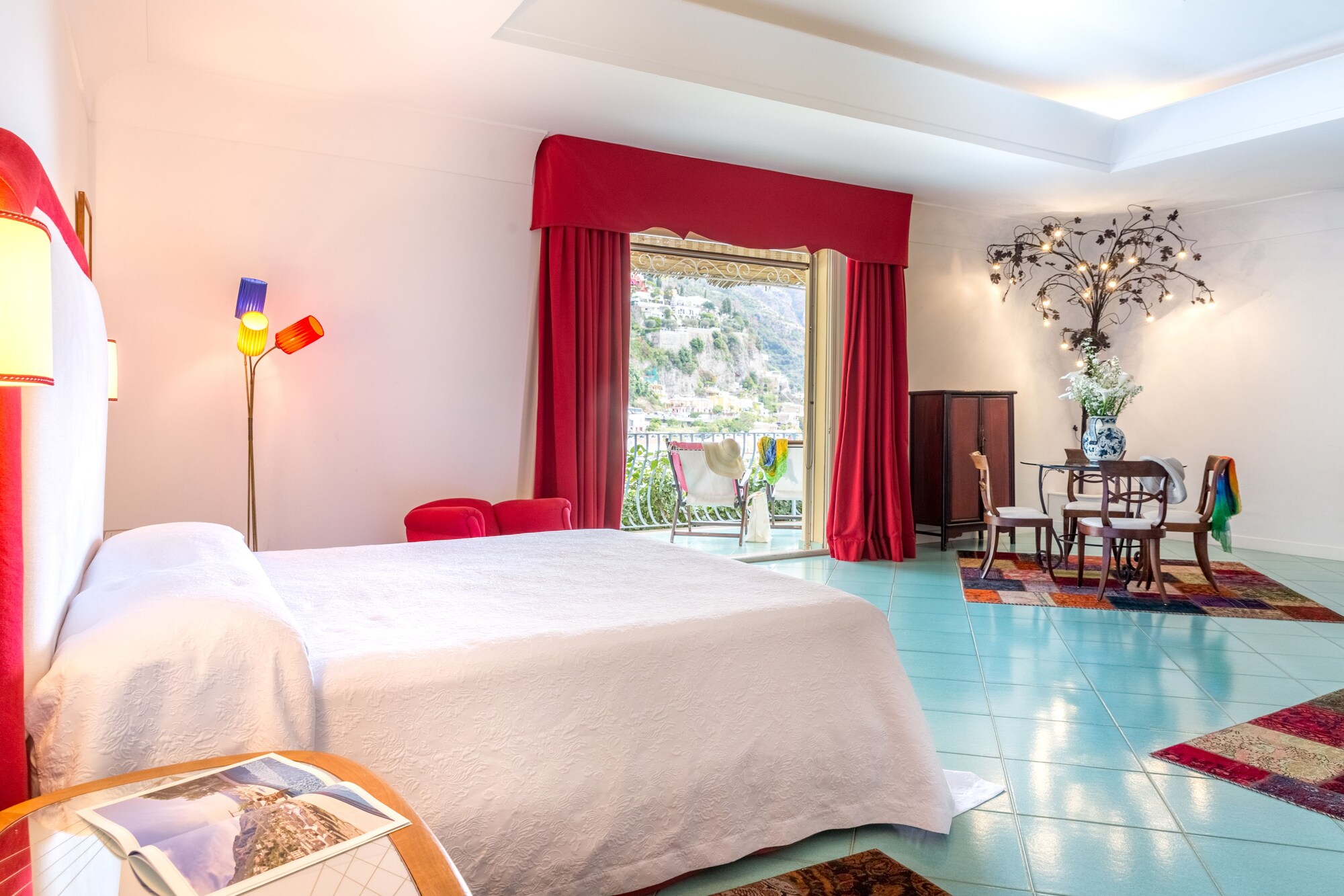 GRAND, STUDIO, SUITE, SEA VIEW, TERRACE