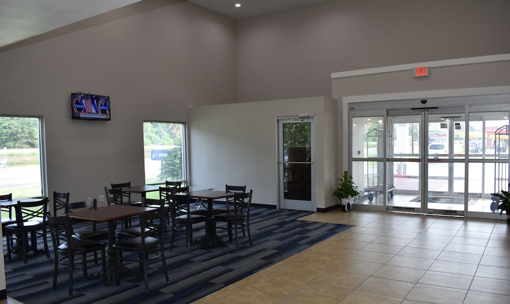 Executive Inn & Suites Baker 10/28