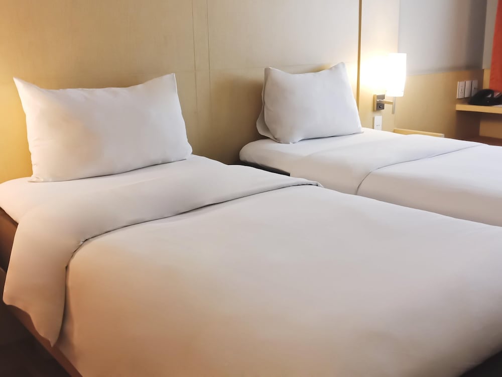 Ibis Padang 31/51
