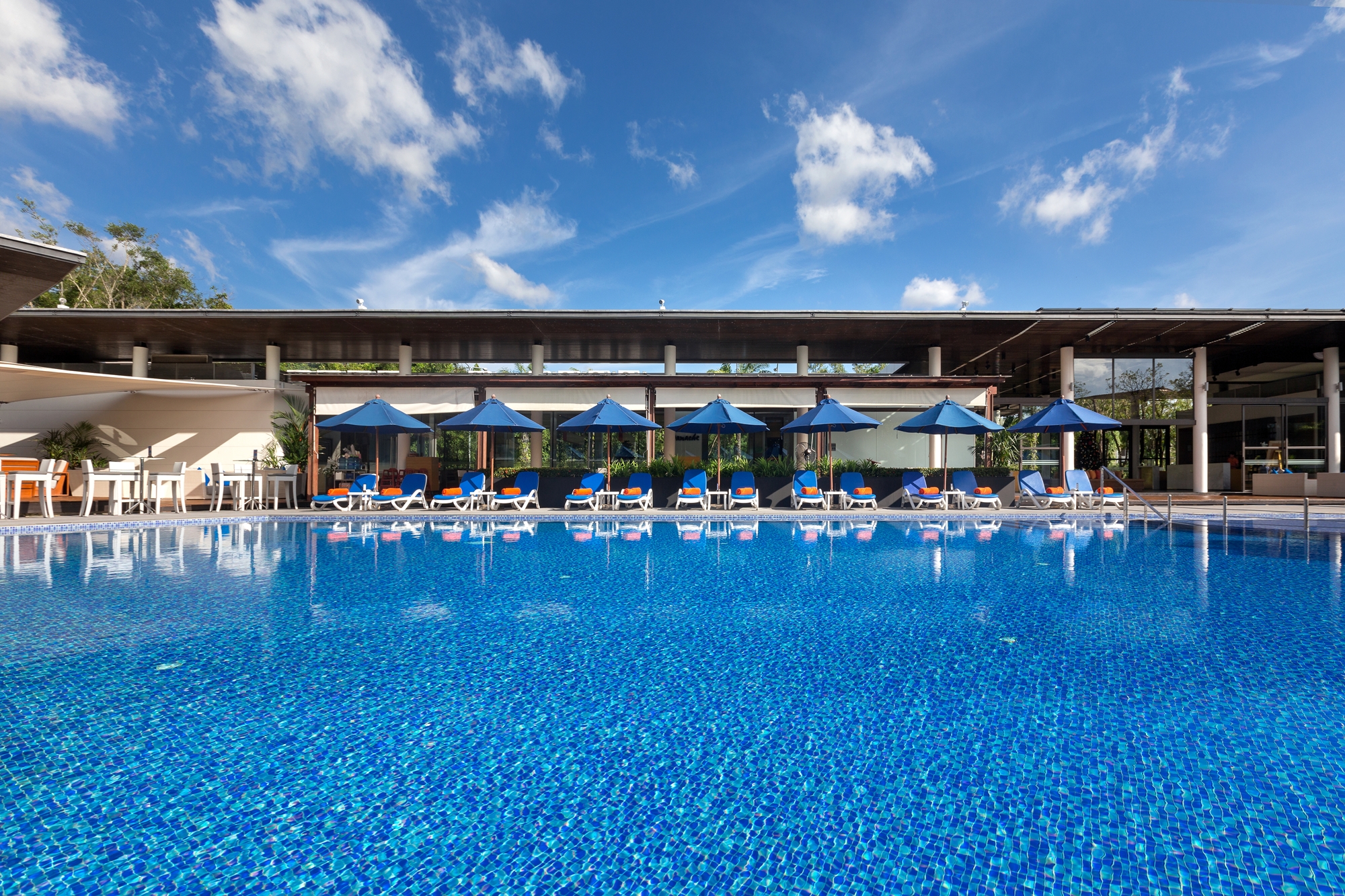 ANGSANA VILLAS RESORT PHUKET 11/77