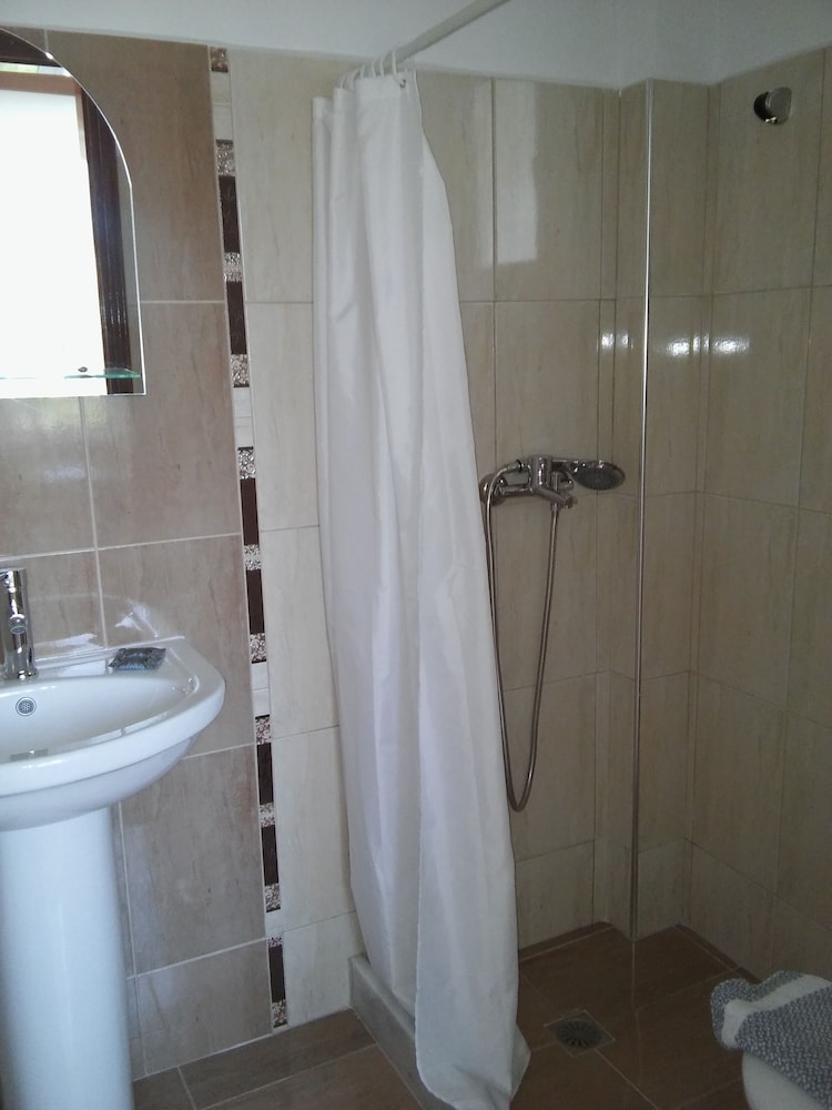 Maria Studios And Apartments 14/15