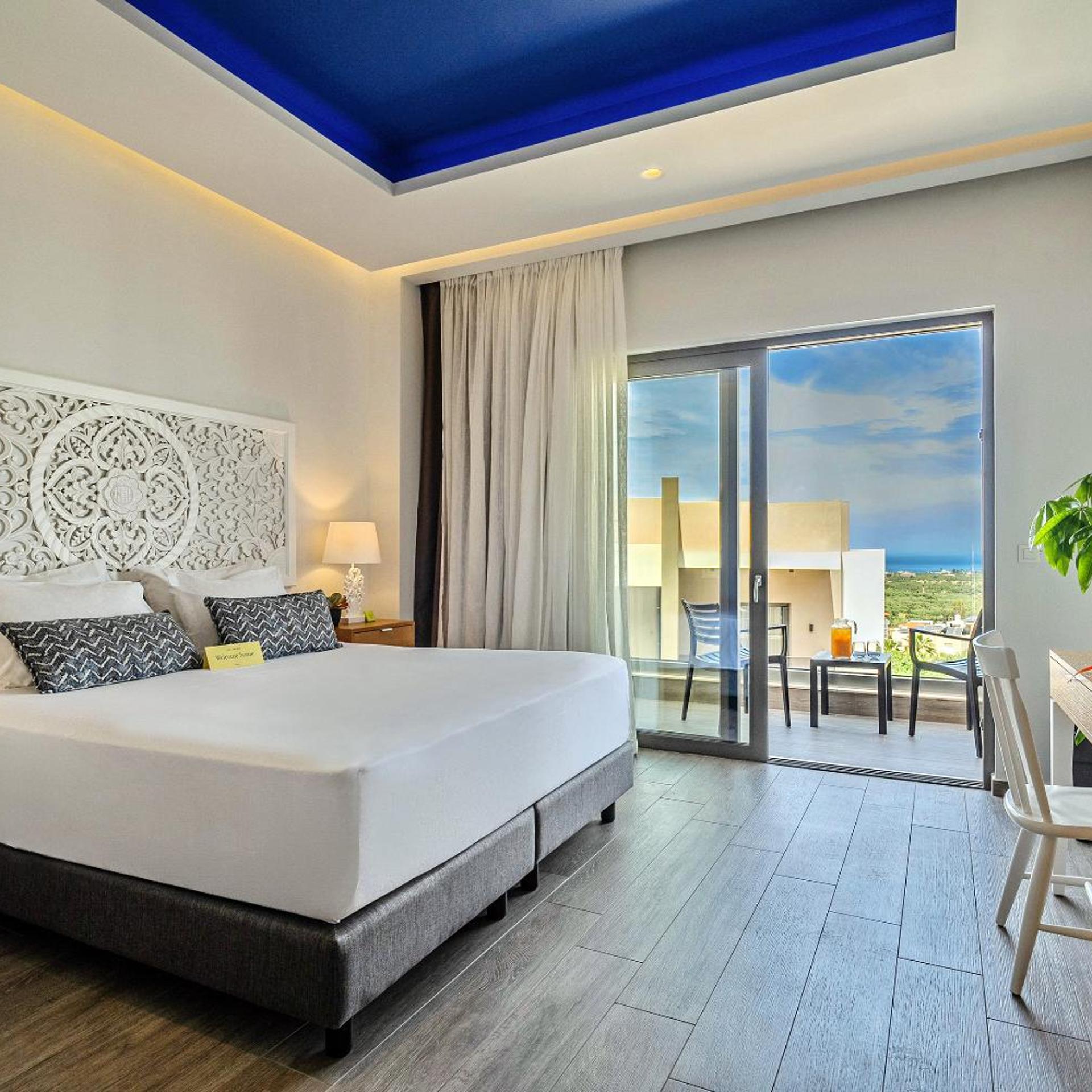 Superior, Double Bed, Sea View