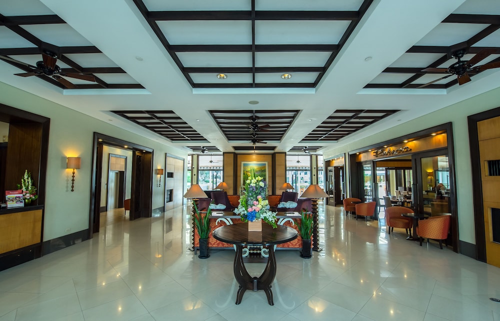 PonteFino Hotel & Residences 41/55