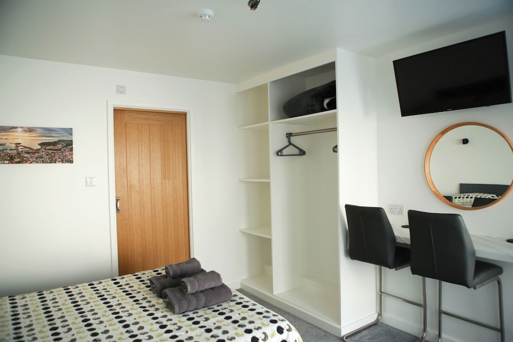 St George's Guesthouse 30/50
