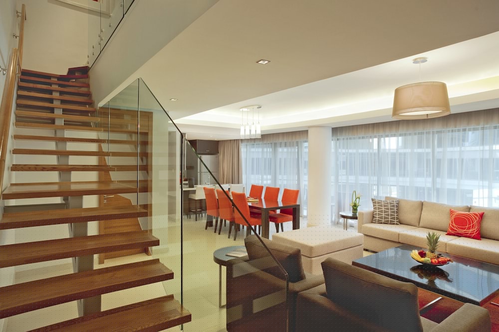Majestic Arjaan By Rotana 34/57