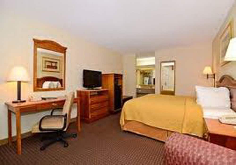 Fairbridge Inn Express Natchez 23/53