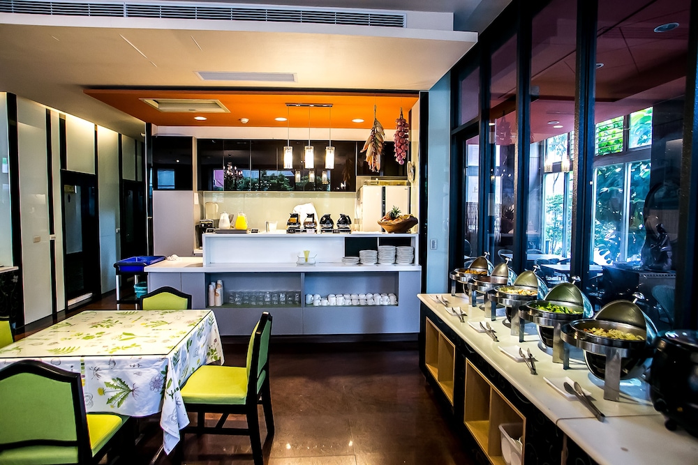 Huang Shin Business Hotel - ZhongGung Branch 37/43