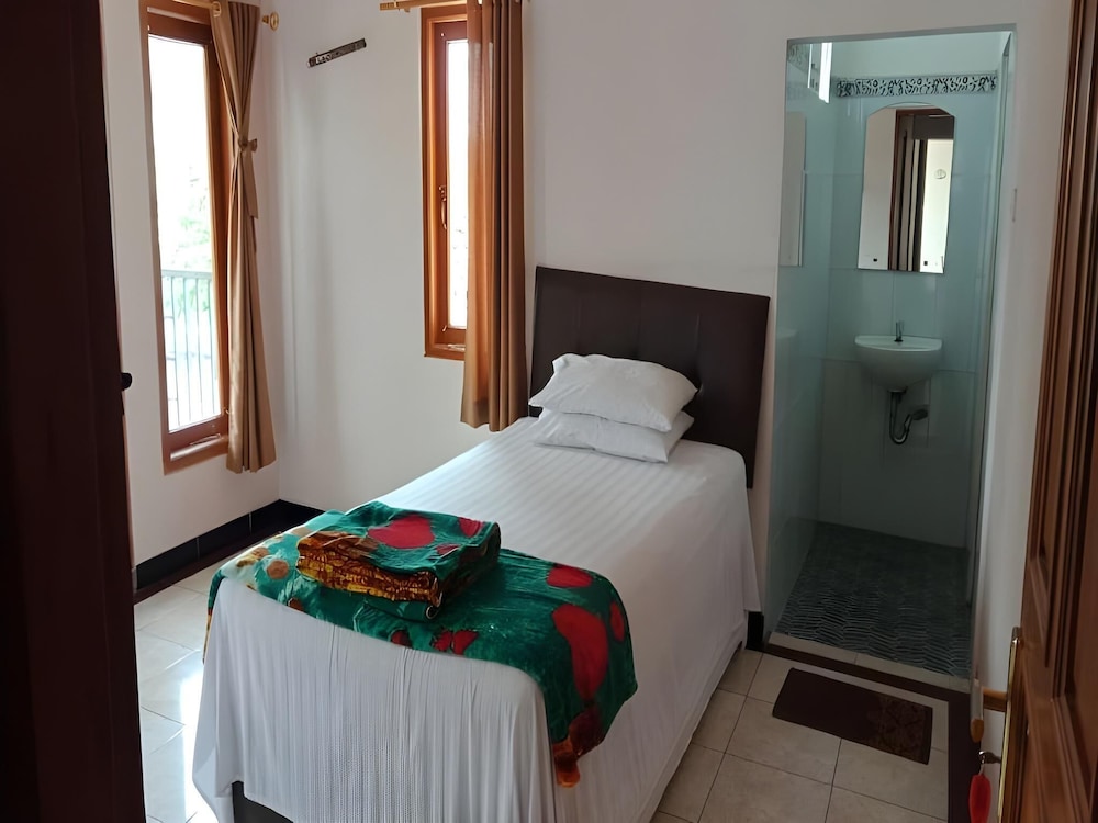 Hotel Wisma CK 10/29