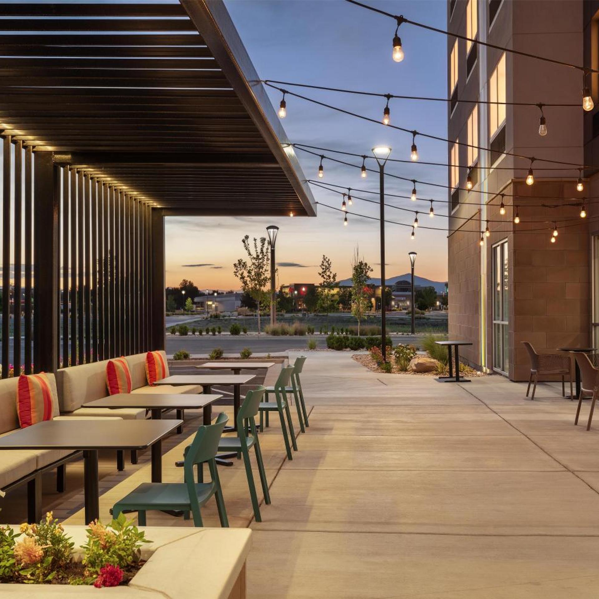 Tru by Hilton Pleasant Grove Provo North 46/56