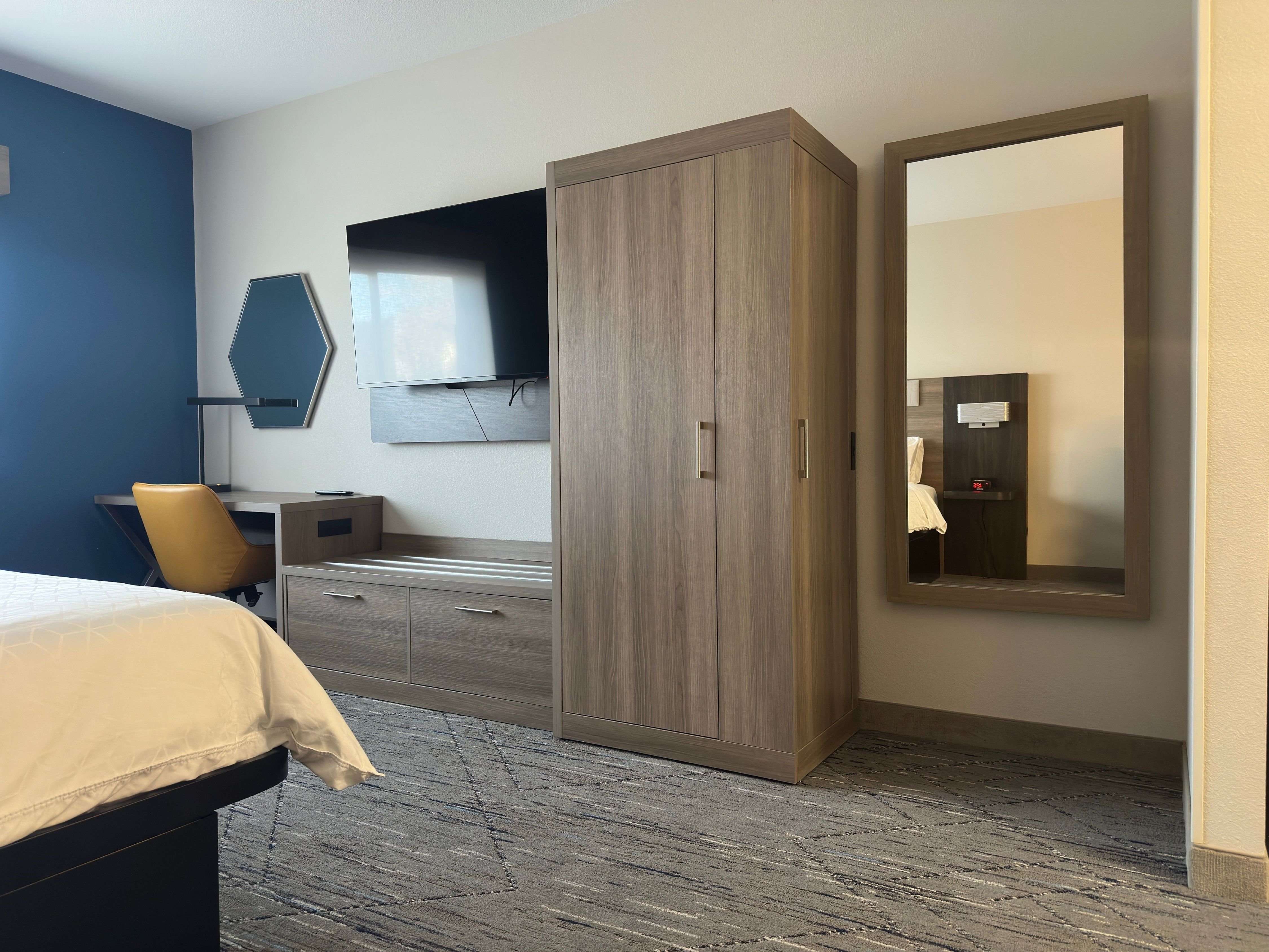 Holiday Inn Express Fallon 37/81