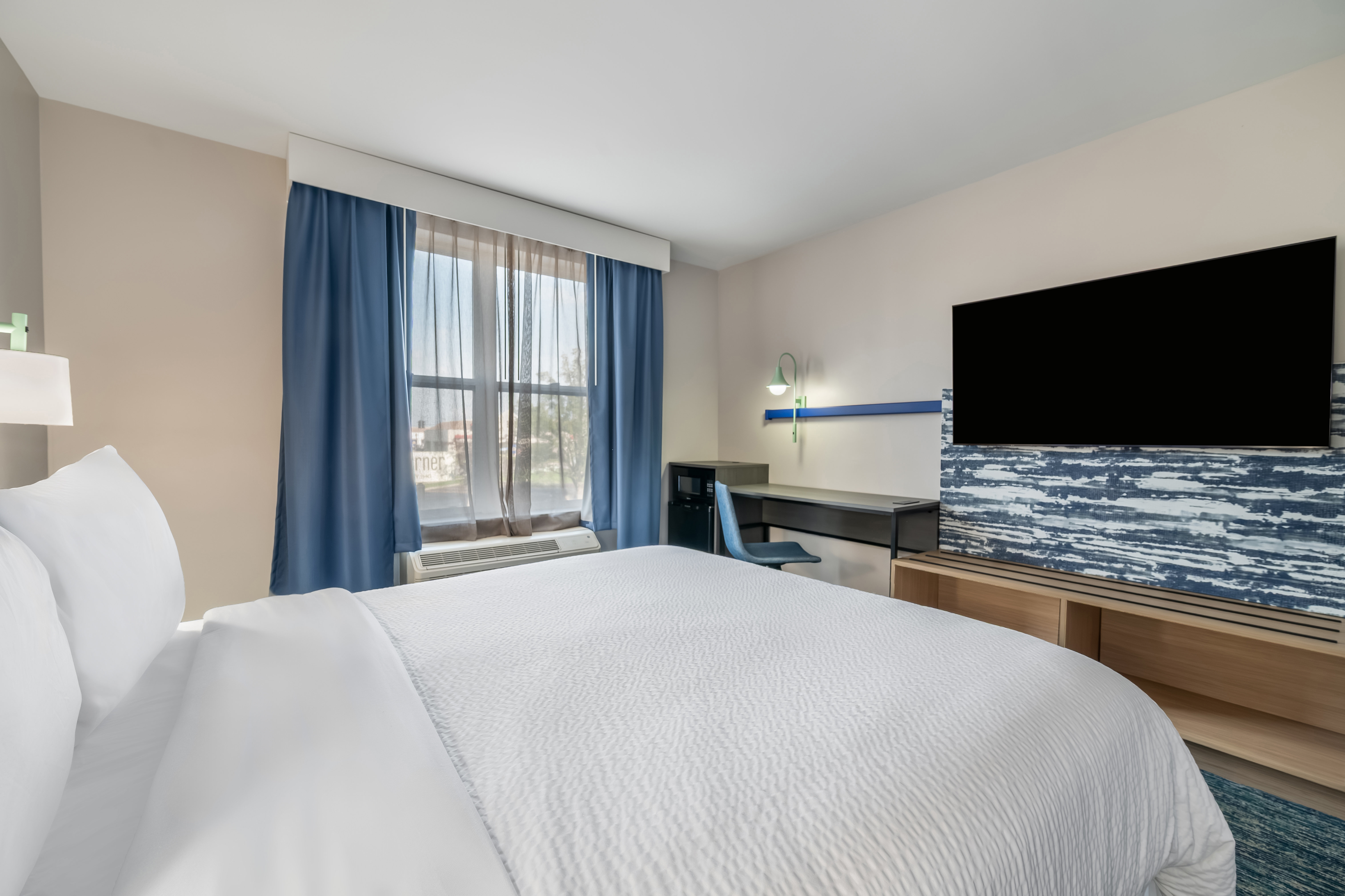 Garner Hotel Birch Run - Frankenmuth Area by IHG 10/58