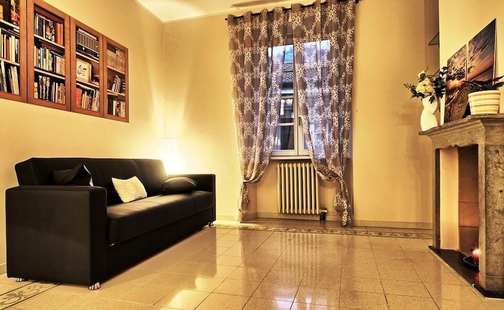 Logicasa Old City Como 24/50