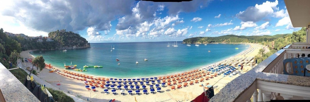Villa Apollo Parga 40/43