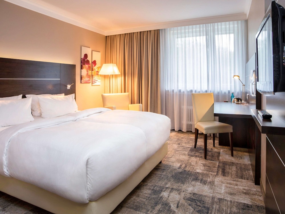 MERCURE HOTEL HAGEN 9/67