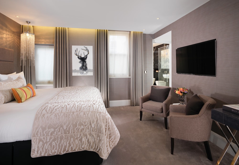 Flemings Hotel Mayfair 28/80