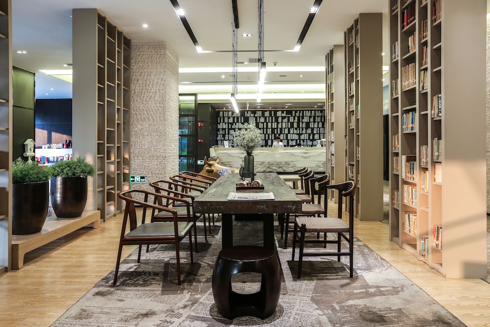 Atour S Hotel (Chengdu Chunxi) 22/40
