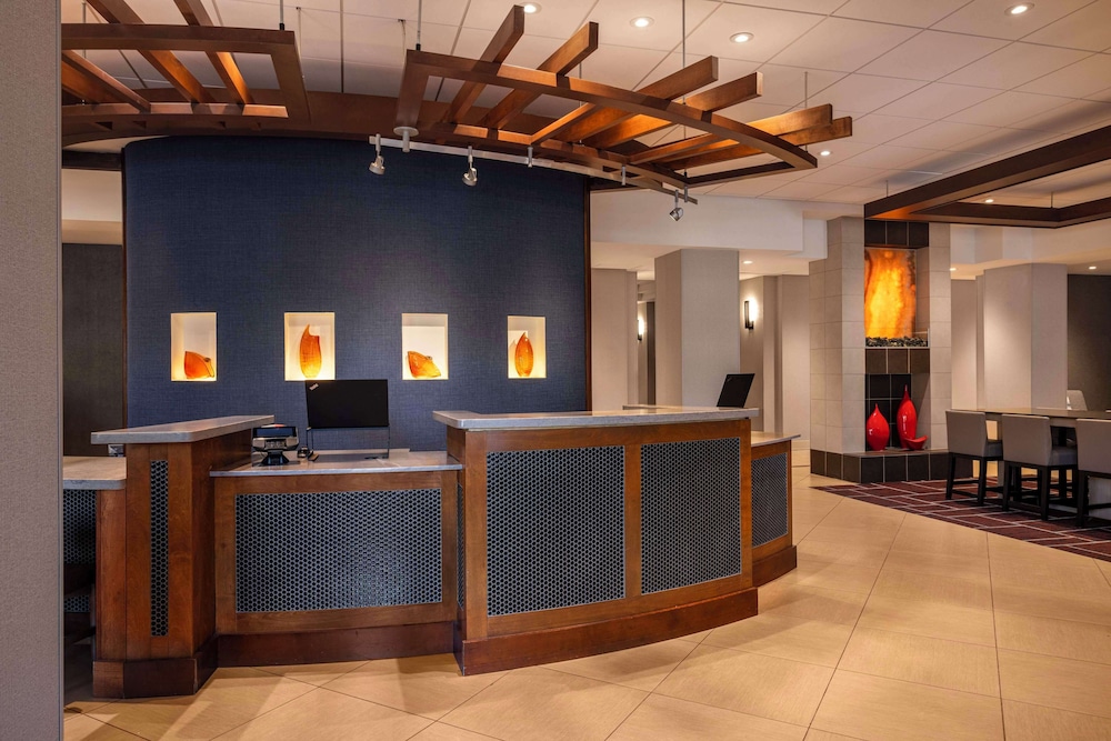 Hyatt Place Detroit/Utica 8/63