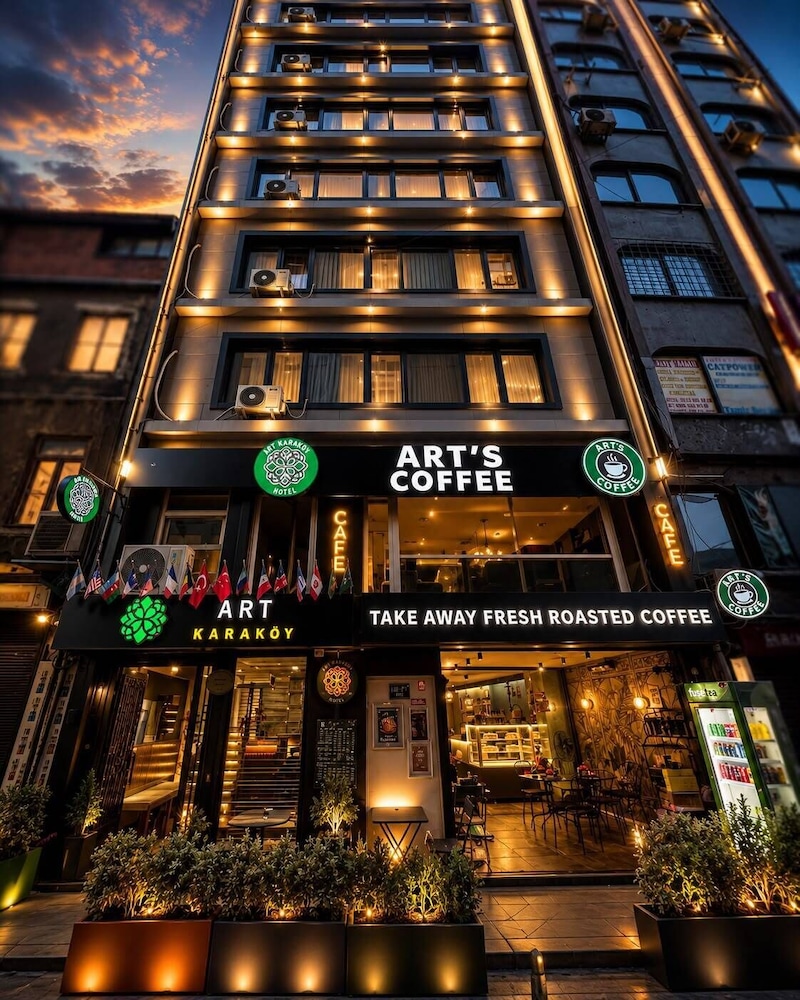 Art Suites Karakoy 1/44