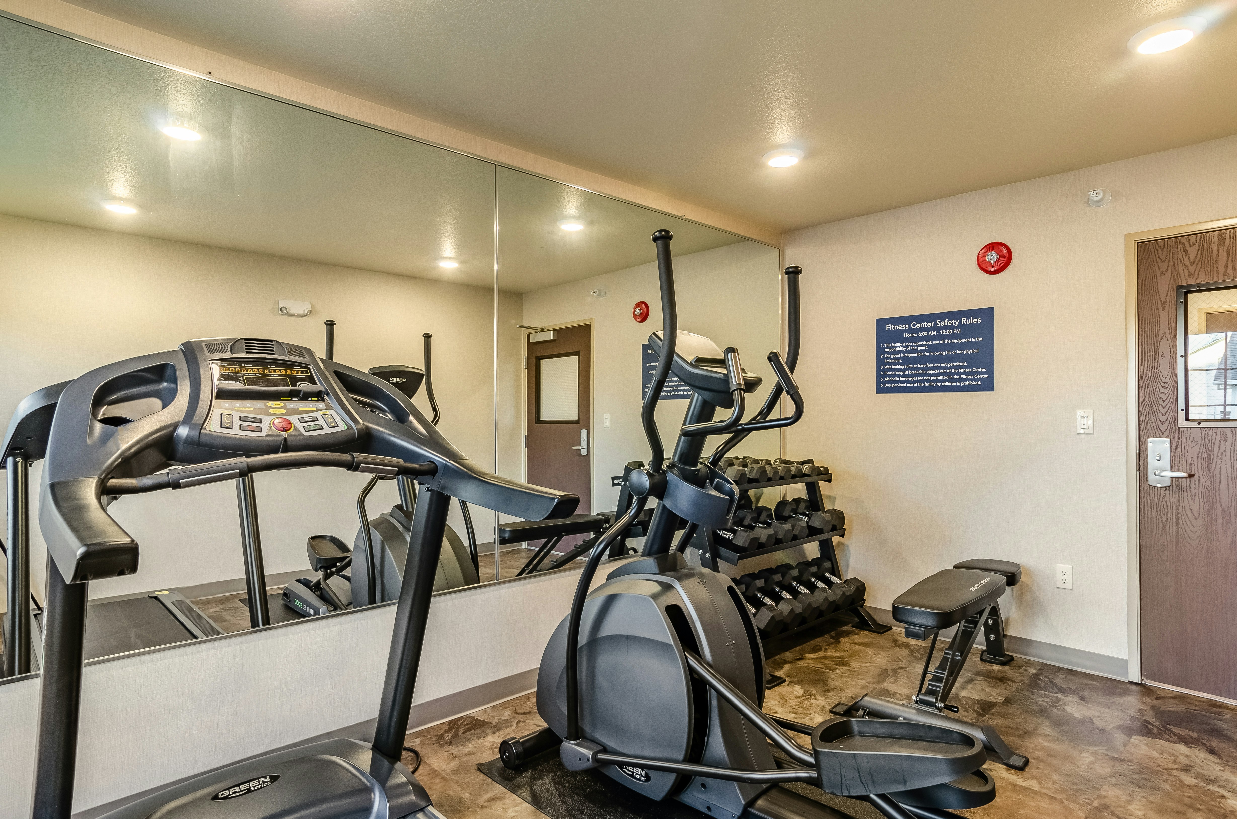 Cobblestone Inn & Suites - Bridgeport 13/24