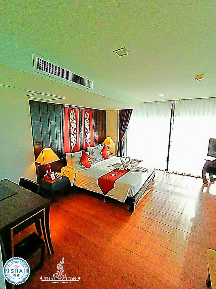 Royal Thai Pavilion Jomtien Boutique Resort 66/78