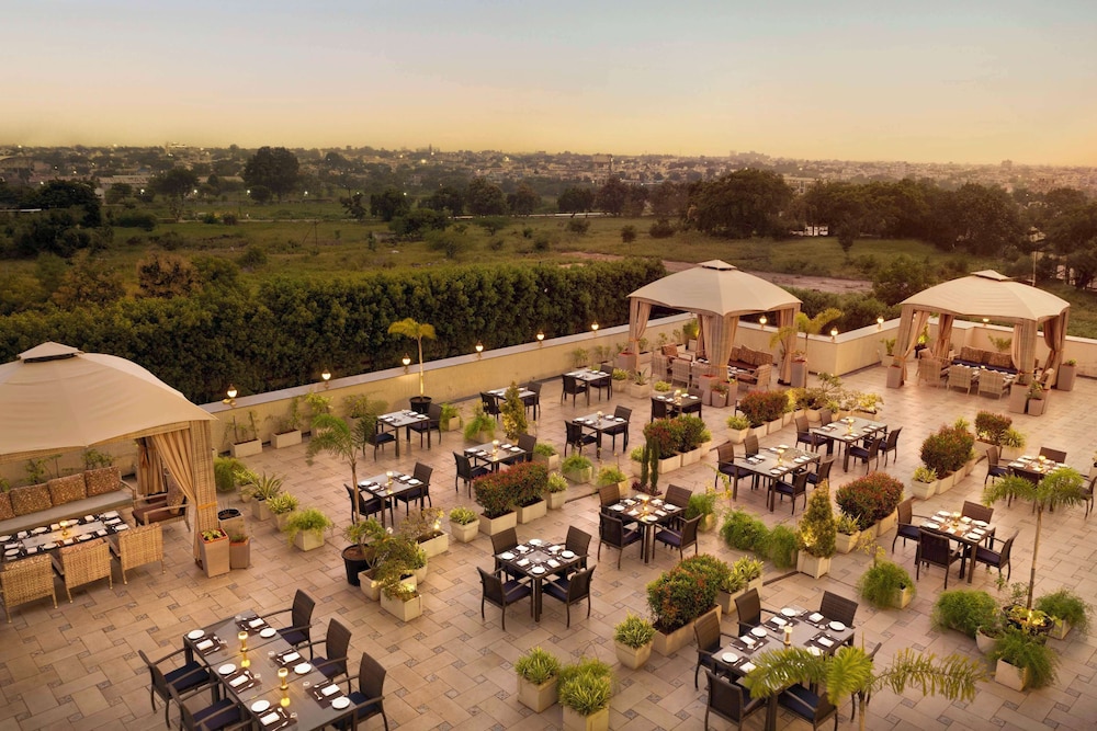 Jasraj Palace Yavatmal Hotel, a member of Radisson Individuals 18/24