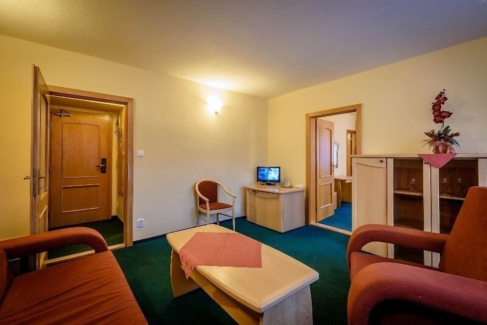 Hotel Boboty 24/39