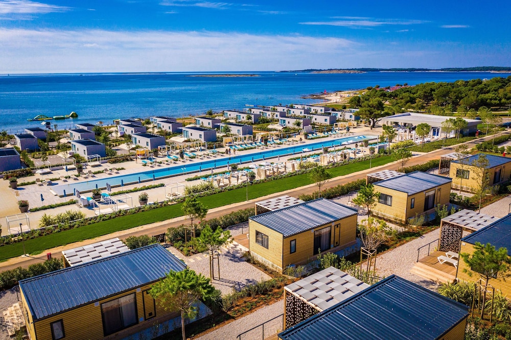 Arena Grand Kazela Camping Homes 39/50