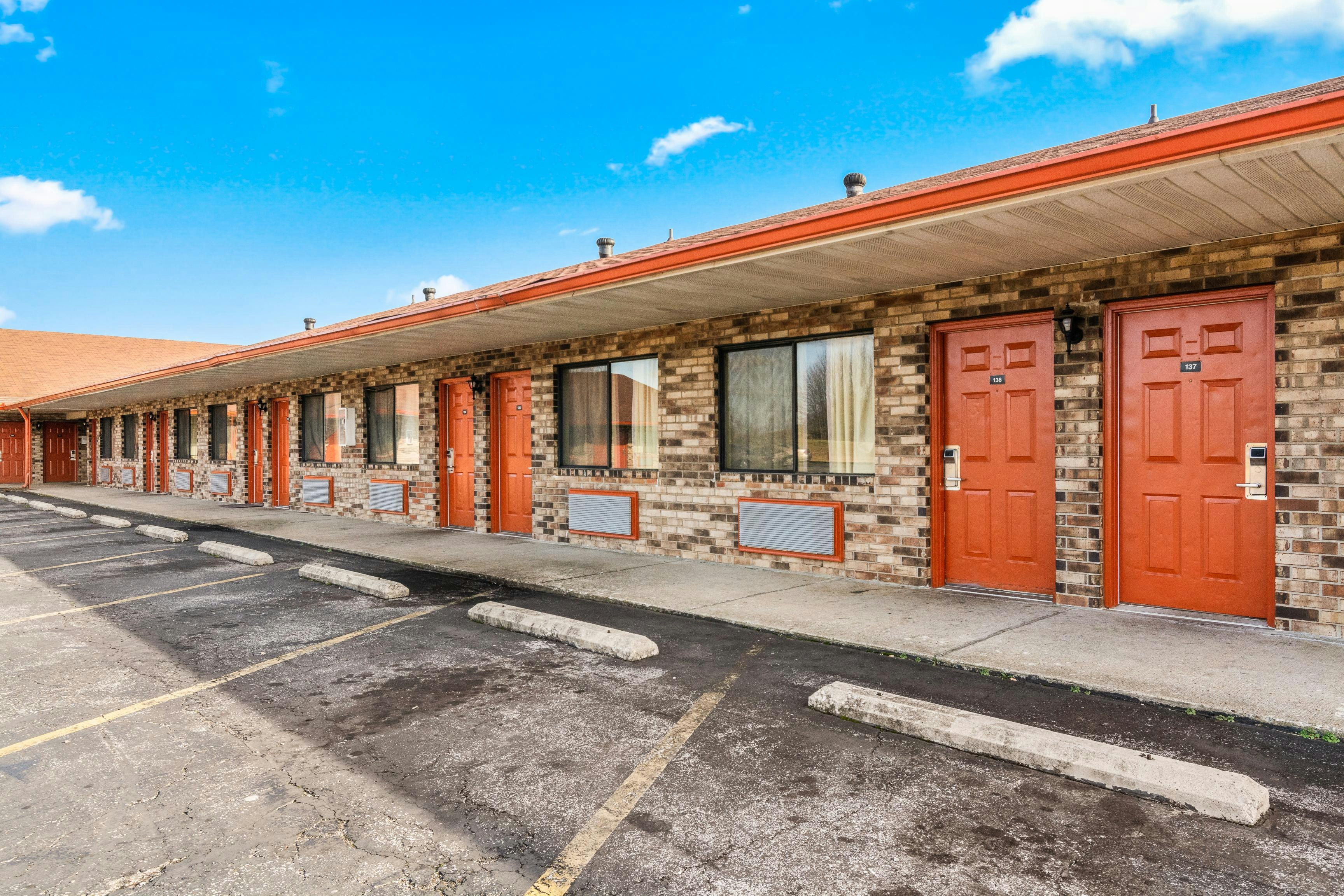 Budget Host Inn by Hotel O Portland near I-65 24/28