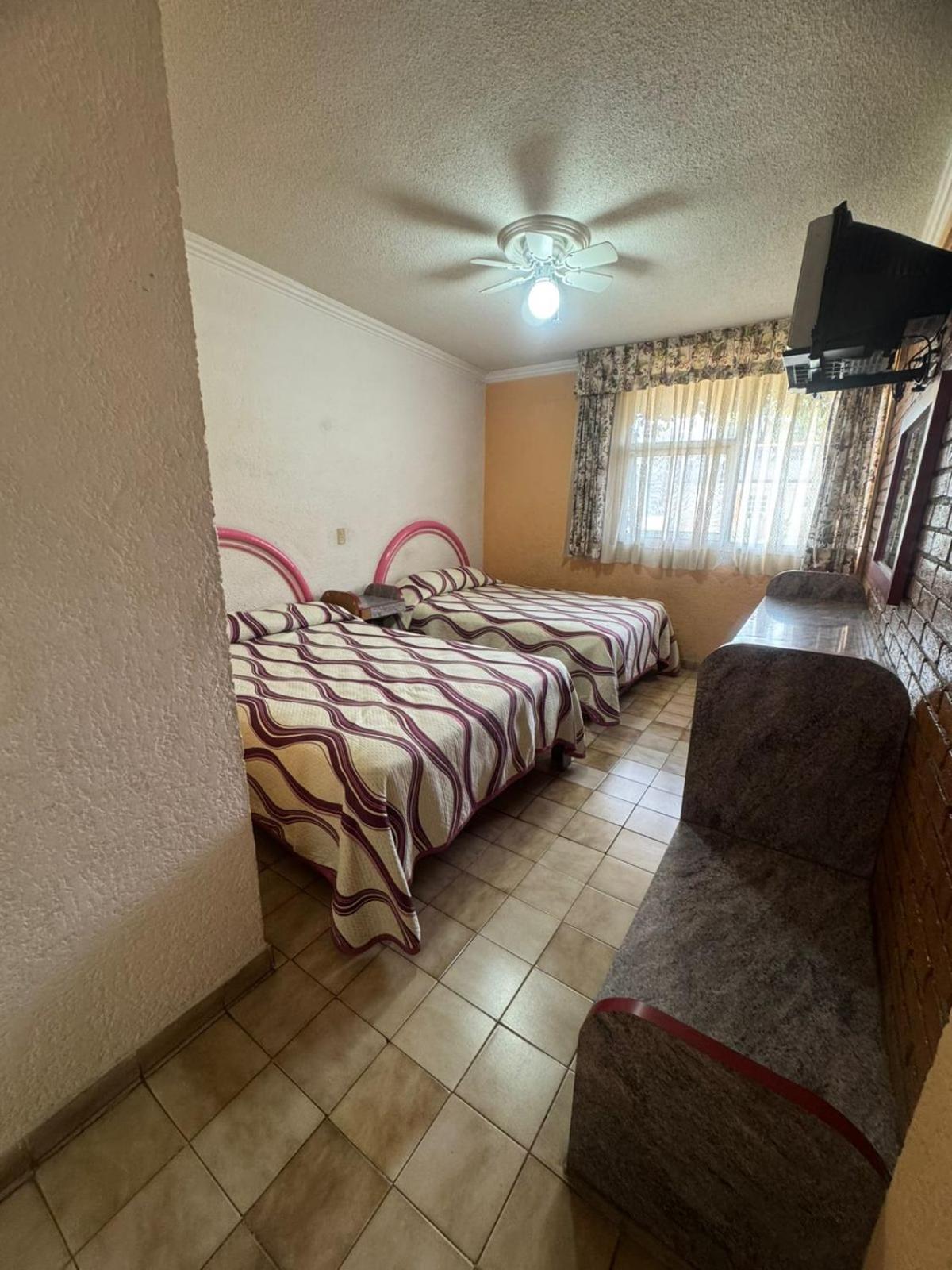 Hotel Mezvall 13/34