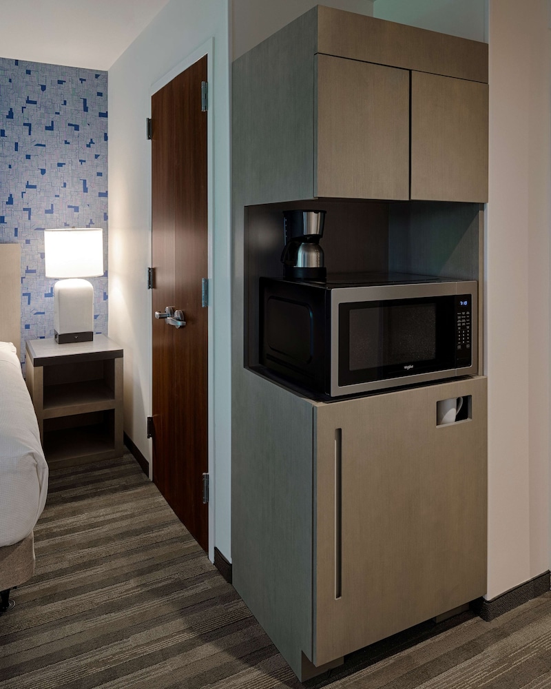 Hyatt House Columbus/OSU-Short North 5/50