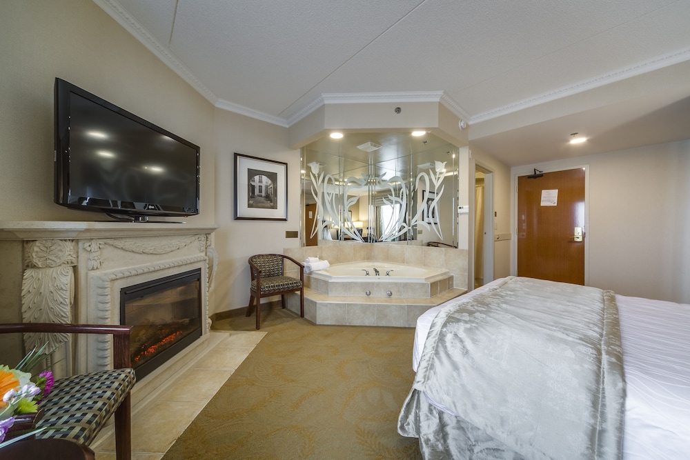 Monte Carlo Inns And Suites Downtown Markham 34/68