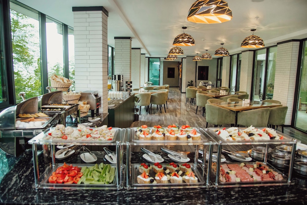 Capo Verde Hotel, Batumi 50/63