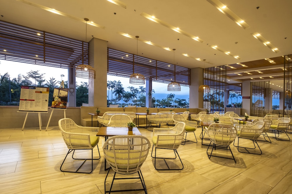 Solea Mactan Resort 33/50