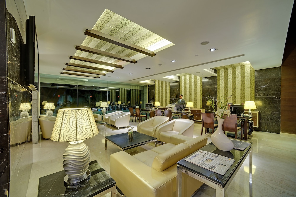 Ramee Grand 47/55