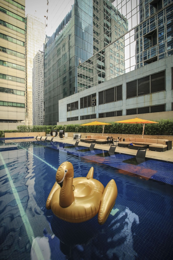 The Mini Suites - Eton Tower Makati 41/63