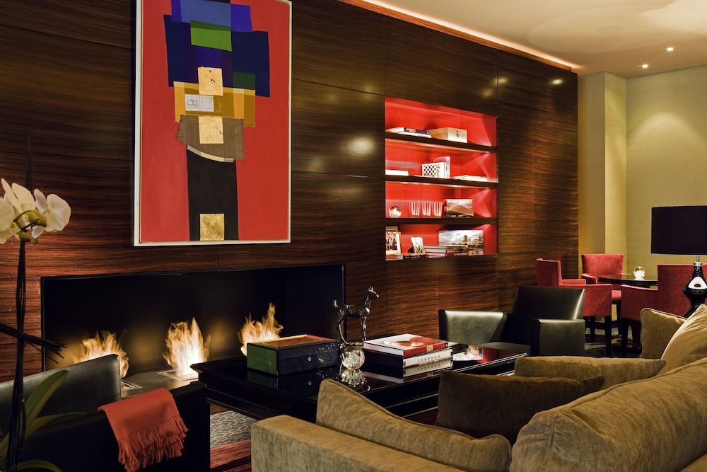 Warwick Paris Champs-Elysees 45/64