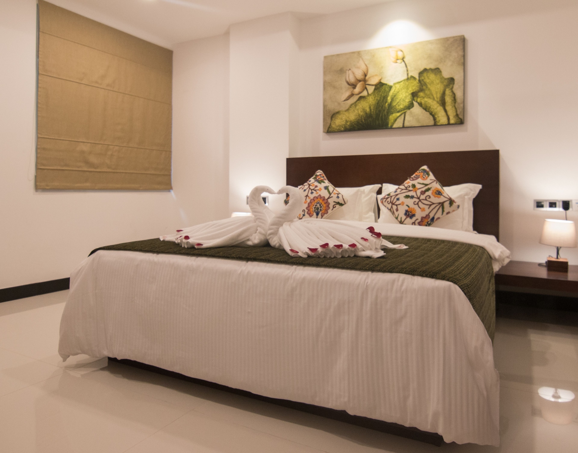 2 BEDROOMS, DELUXE, SUITE