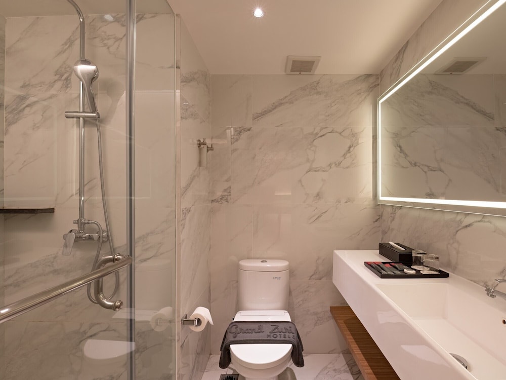 Grand Zuri Pekanbaru 44/45