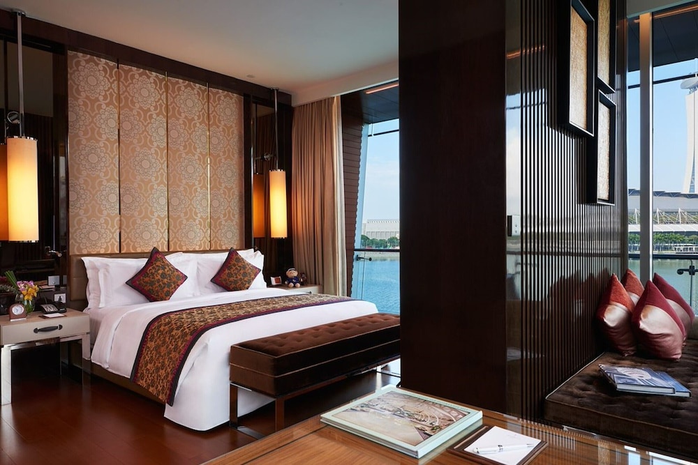 The Fullerton Bay Hotel Singapore 33/79