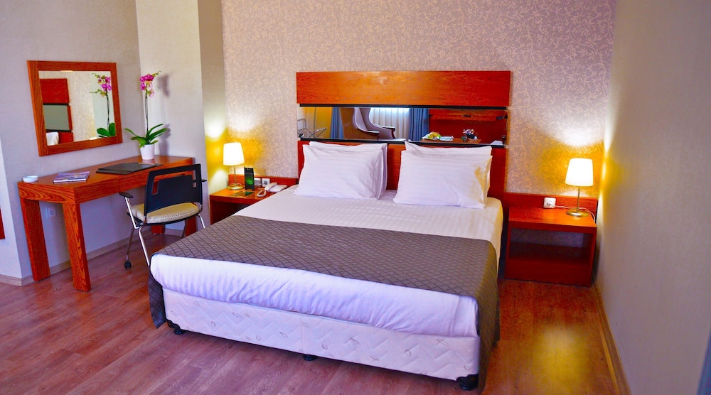 1 BEDROOM, STANDARD, DOUBLE BED