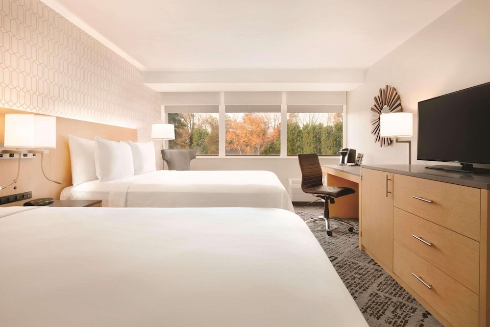 ROOM, 2 QUEEN BEDS