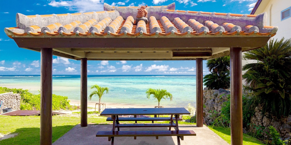 Aloalo Beach Kabira 42/50